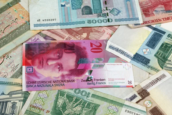 İsviçre banknot parçası