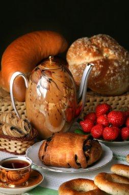 Haşhaş tohumlu çörek