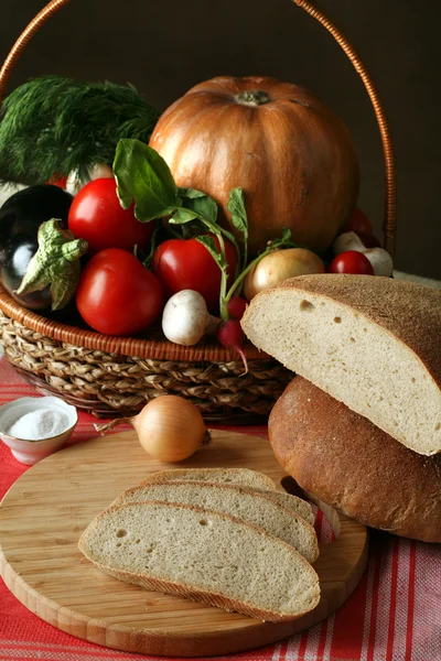 Frisches Bauernbrot — Stockfoto