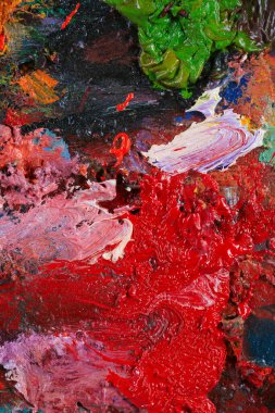 makro ressamın paleti, dokusu farklı renklerde ve doygunluk stüdyosunda karışık yağlı boya.