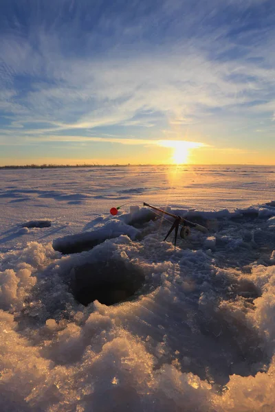 Paysage Hivernal Coucher Soleil Sur Glace Rivière Ville Horizon — Photo