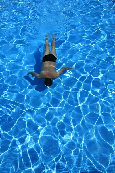 Piscine Eau Azur Isolée Nageur Dans Eau — Photo