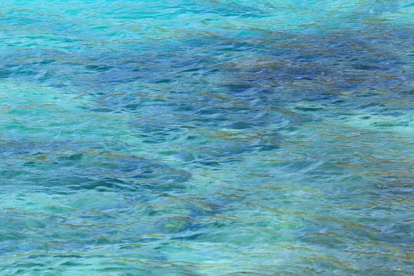 Eau Mer Isolée Près Rivage Couleur Bleu Turquoise Par Une — Photo