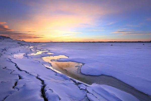 Winter Landscape Beautiful Sunset River Covered Ice City Horizon — Stock Photo, Image