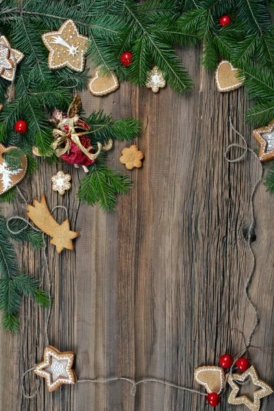 Primer Plano Hermosa Navidad Festiva Bodegón Las Ramas Abeto Galletas — Foto de Stock