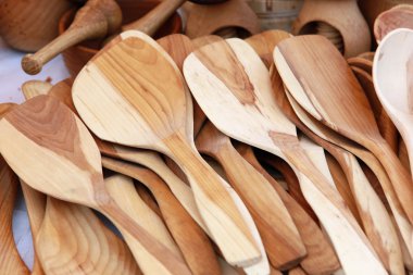 tahta çatal bıçak takımı