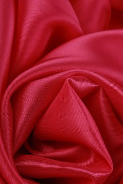 Kırmızı ipek katlanmış gül 