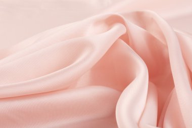 pembe şifon kıvrımlar