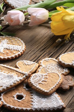 kalp şeklinde gingerbread