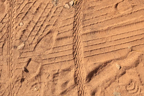 Empreintes de pas dans le sable — Photo