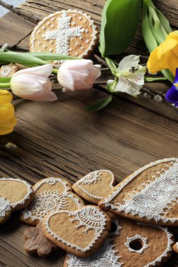 kalp şeklinde gingerbread