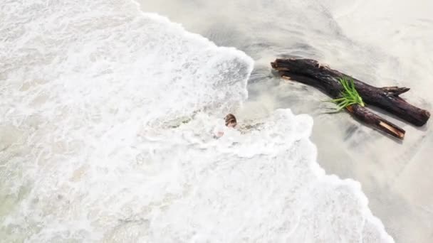 View Drone Girl Who Covered Wave Sunny Day Washed Little — Stock Video