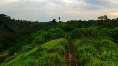 Güzel bir tırmanış Ubud 'da bir dönüm noktasıyla