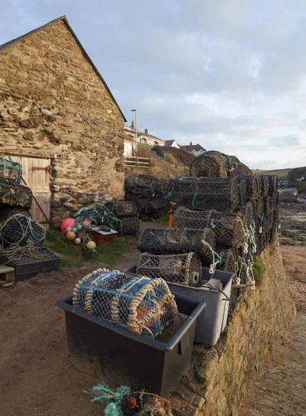 Hummertöpfe in Hope Cove, Devon, England — Stockfoto