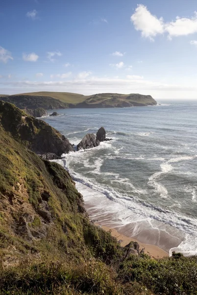 Vista hacia Hope Cove, Devon, Inglaterra — Foto de Stock