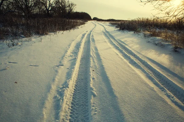 Winter Straße Wald Feld Landschaft — Stockfoto