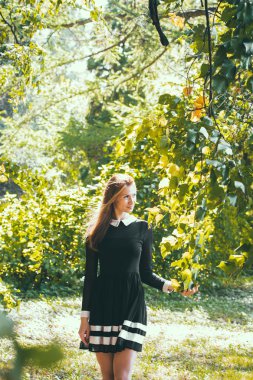 Çekici Genç Kadın