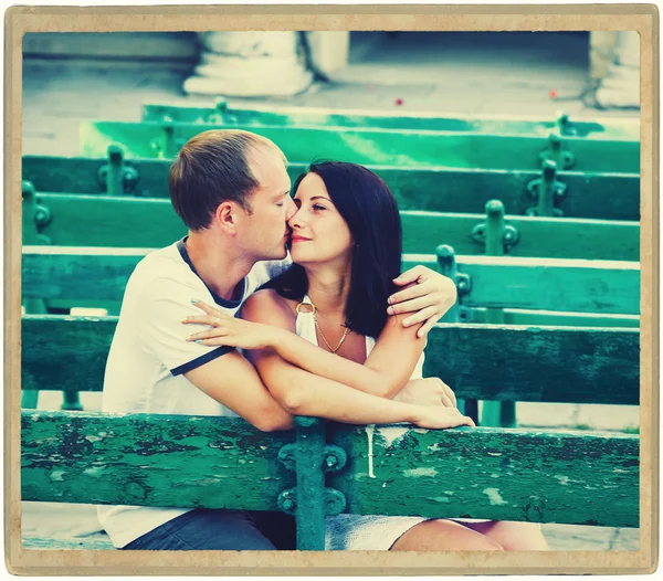 Couple in love happy outdoors — Stock Photo, Image