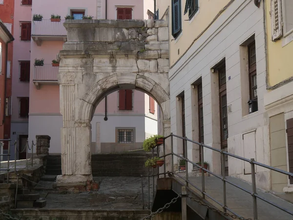 Richard Arch Trieste Which Represented Entrance Monumental Area San Giusto — Stock Photo, Image