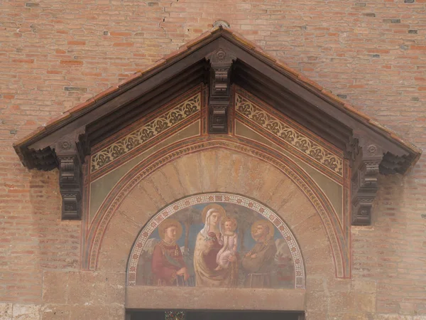 Iglesia San Francesco Grosseto Primer Plano Luneta Con Fresco Coronado — Foto de Stock