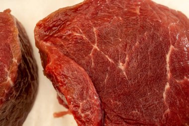 Taze çiğ kırmızı et dokusu yakından, mermer et.