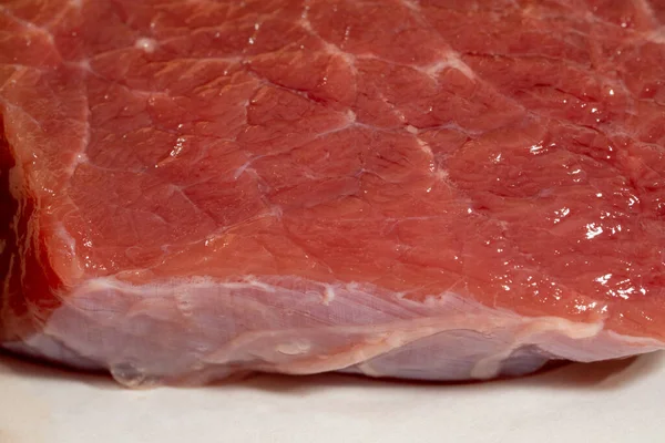 Texture fraîche de viande rouge crue gros plan, viande marbrée — Photo