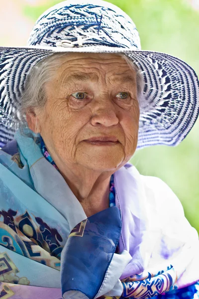 帽子の年配の女性 — ストック写真