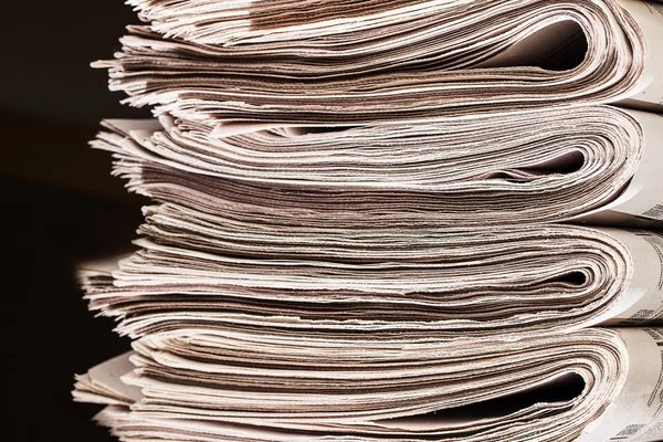 Montón de periódicos primer plano — Foto de Stock