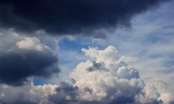 Wolken, achtergrond — Stockfoto