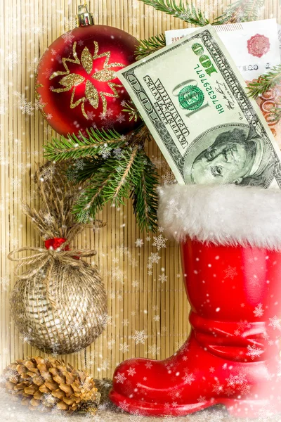 Karlı Noel süslemeleri