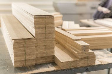 Katlanmış dekoratif, tahta bloklar değil.