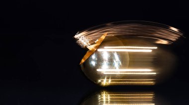 Üstteki Dönen Çevirmenin Hareket Bulanıklığı