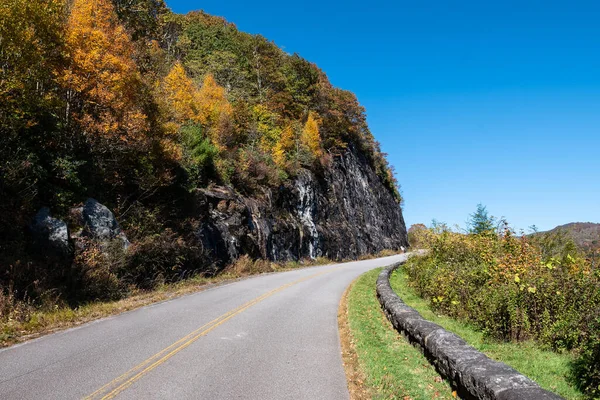 Roadway Meandering Autumn Appalachian Mountains Blue Ridge Parkway — Stock Photo, Image