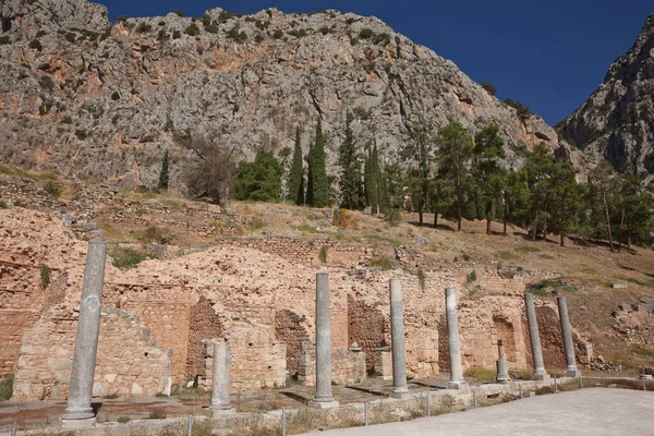 Ruinas Delfos Antiguo Santuario Que Enriqueció Como Sede Oráculo Que — Foto de Stock