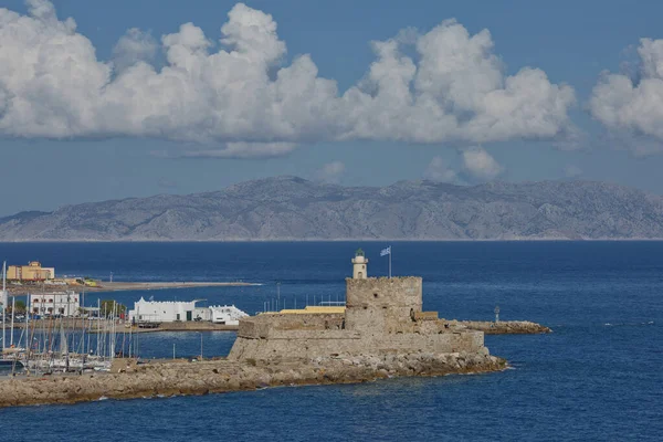 Rhodes Grecia Octubre 2017 Puerta Marítima Las Fortificaciones Del Casco — Foto de Stock