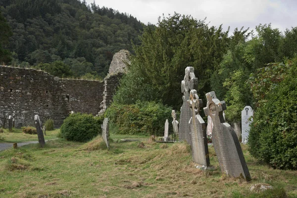 Glendalough Wicklow Ierland Augustus 2019 Stenen Ronde Toren Enkele Ruïnes — Stockfoto