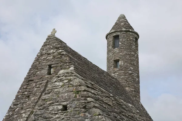 Glendalough Wicklow Ierland Augustus 2019 Stenen Ronde Toren Enkele Ruïnes — Stockfoto