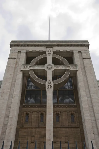Belfast Cathedral Celtic Cross Katedrze Anny Największy Krzyż Irlandii Północnej — Zdjęcie stockowe