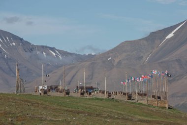 Norveç 'in Longyear, Spitsbergen yakınlarındaki güzel doğa ve manzara.