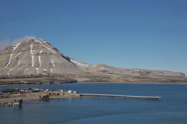 Pequena Cidade Alesund Svalbard Arquipélago Norueguês Entre Noruega Pólo Norte — Fotografia de Stock