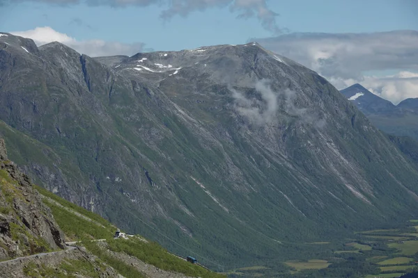 View Trollstigen Vagy Trolls Path Amely Egy Szerpentin Hegyi Norvégiában — Stock Fotó