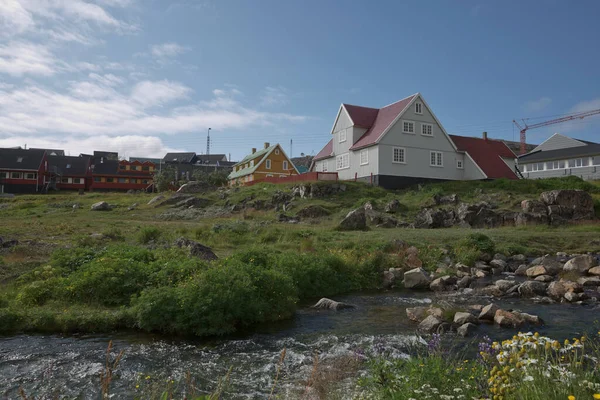 Kilátás Qaqortoq Grönlandon Város Grönland Déli Részén Található Körülbelül 4000 — Stock Fotó