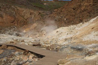 Seltun jeotermal alanı Krisuvik, Reykjanes yarımadası, İzlanda.