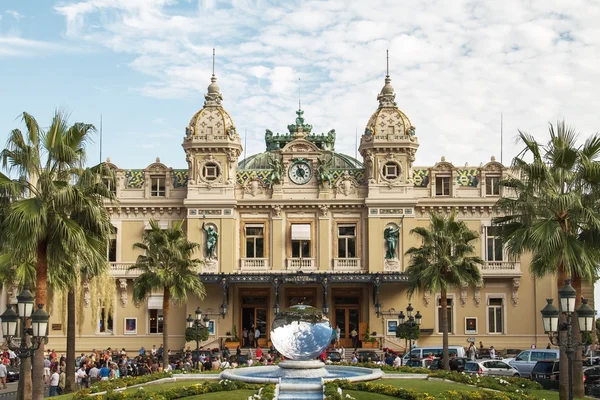 Frente ao Grand Casino em Monte Carlo, Mônaco — Fotografia de Stock