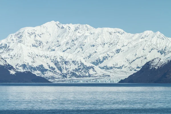 Ghiacciaio Hubbard nella baia di Yakutat, Alaska . — Foto Stock