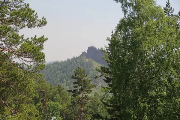 Hermosas Montañas Krasnoyarsk Pilares Bosque —  Fotos de Stock