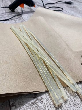 Sıcak silah için plastik çubuklar