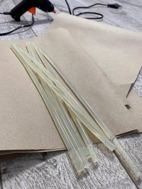 Sıcak silah için plastik çubuklar