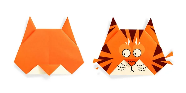 Cabeça Tigre Feita Papel Isolado Fundo Branco Origami Listrado Brilhante — Fotografia de Stock