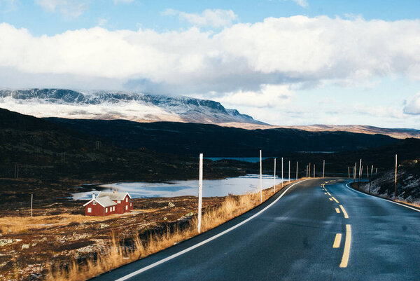the beauty of the Northern roads in Norway